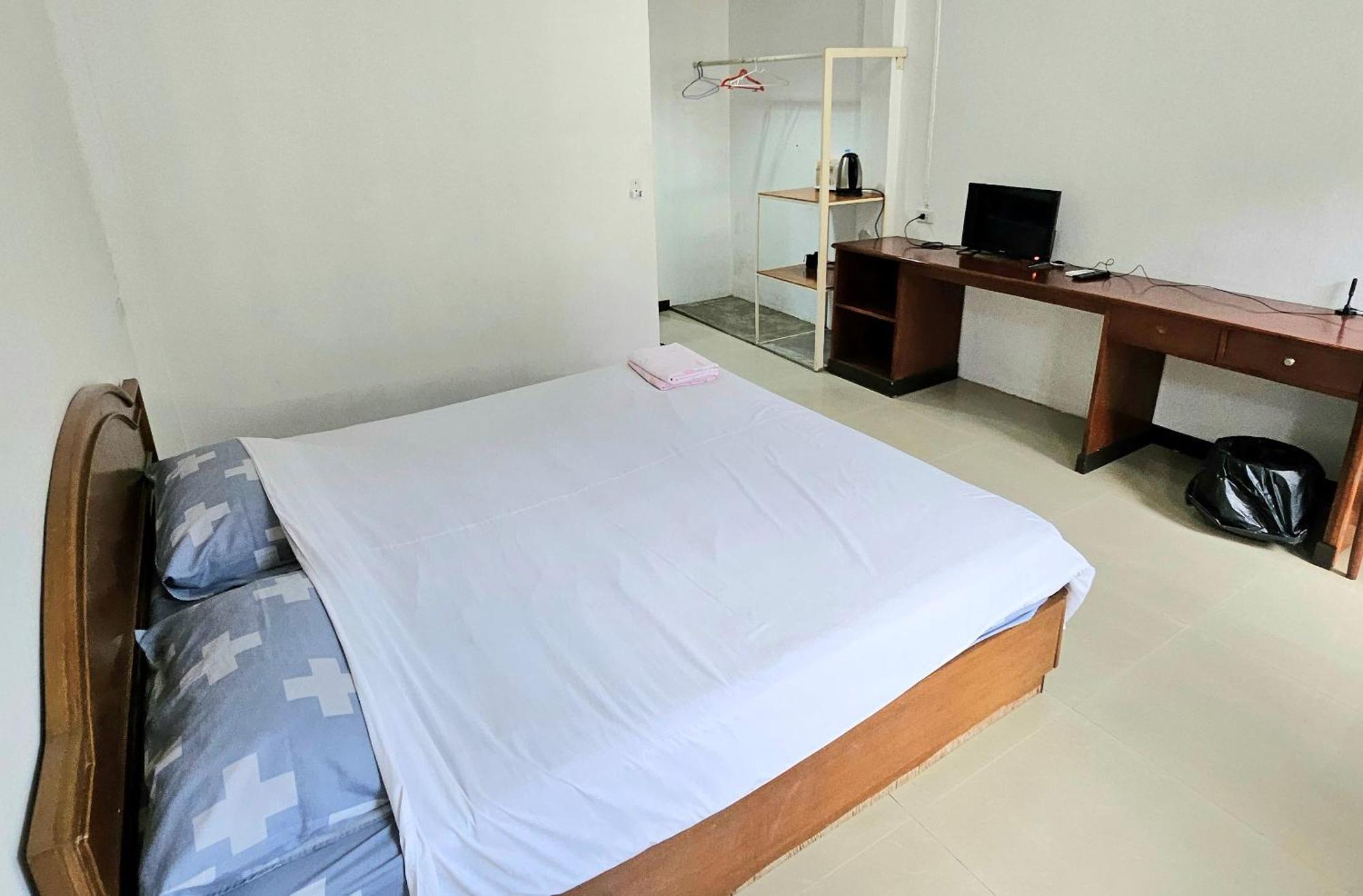 A House Boutique Guesthouse Bangkok Dış mekan fotoğraf