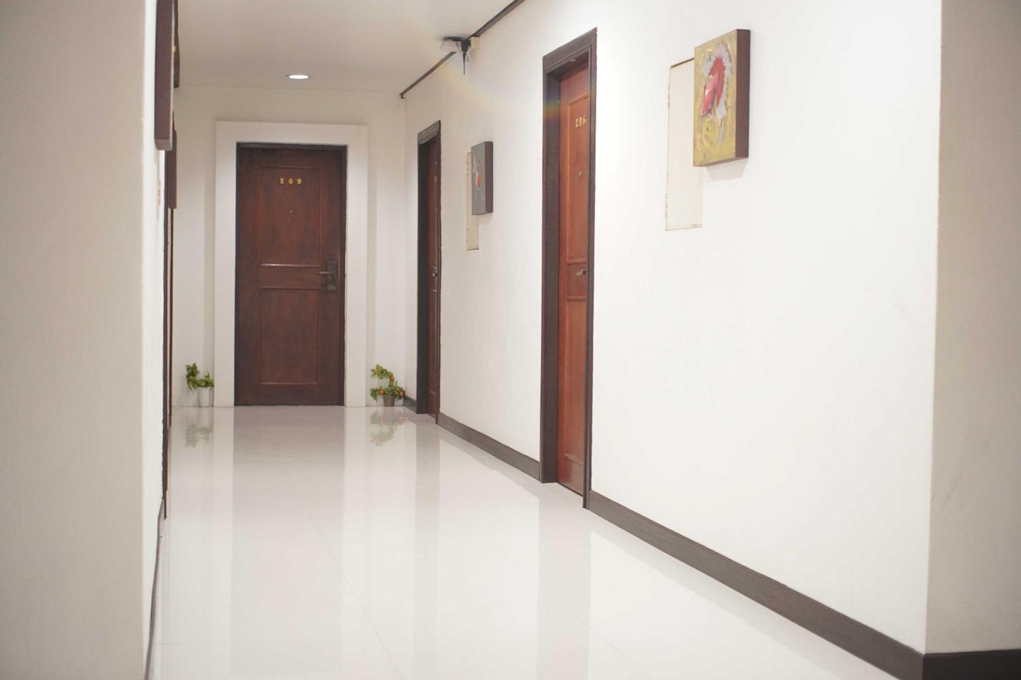 A House Boutique Guesthouse Bangkok Dış mekan fotoğraf